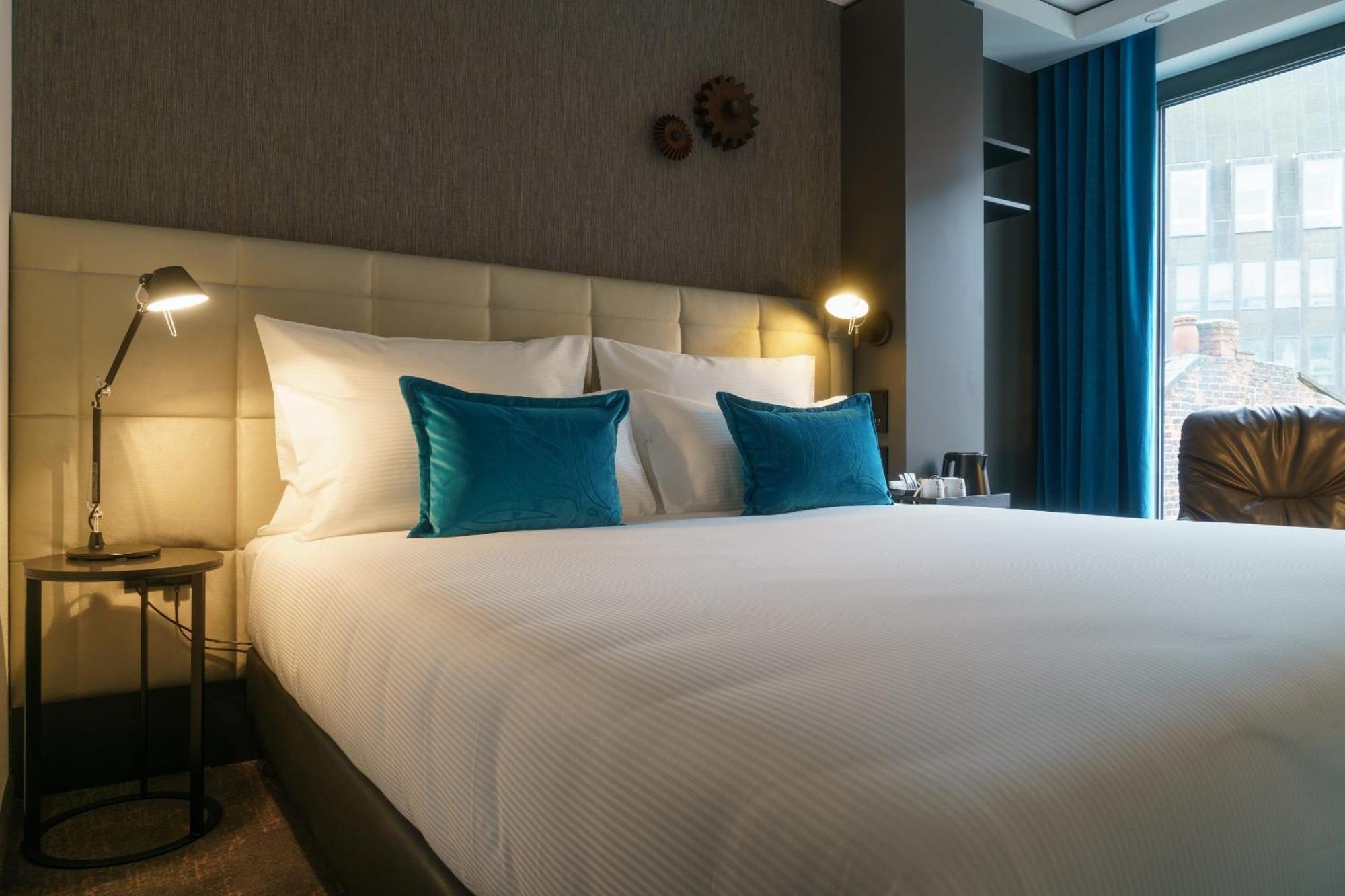 One Manchester-royal Exchange Hotel 3*
