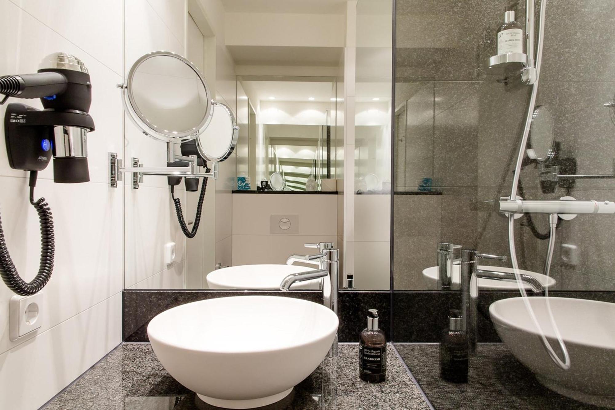Hotel One Manchester-royal Exchange Manchester